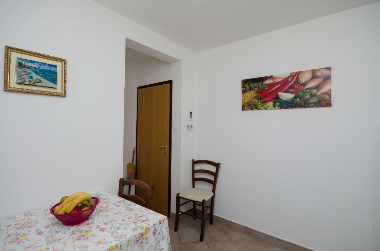 Apartments Marta Sveti Juraj Exterior photo
